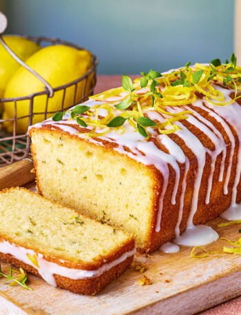 Lemon Drizzle Cake Recipe